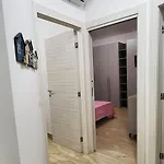 דירה Mo' Mo' House סנט'אנטוניו אבאטה