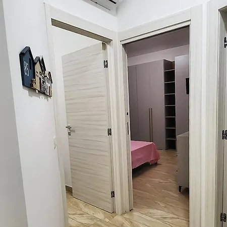 Appartamento Mo' Mo' House SantʼAntonio Abate